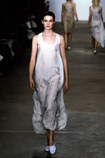 Look 64